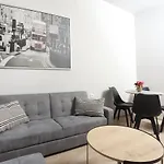 Zenou 24 Downtown *