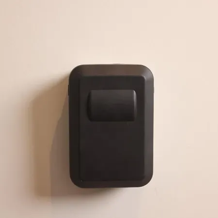 Zenou 24 Downtown Apartment